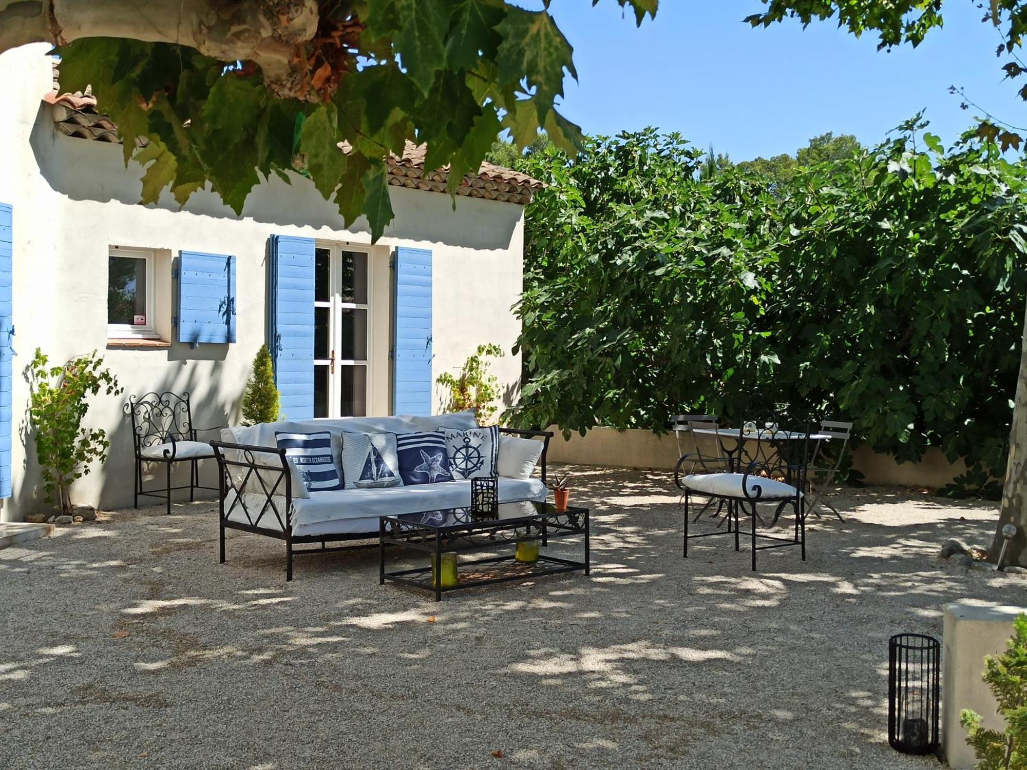 La Bastide De Cocagne Bed & Breakfast Rognes Exterior photo
